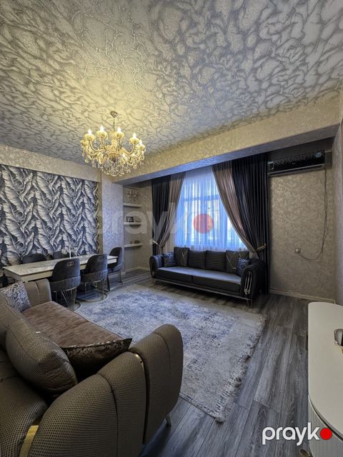 Satılır 3 otaqlı yeni tikili 110 m²