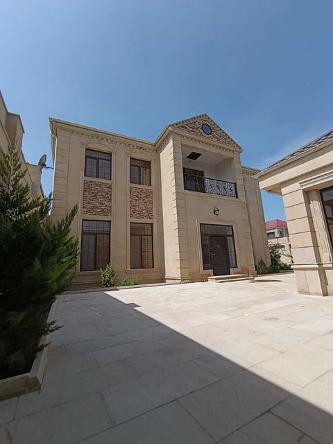 Satılır 8 otaqlı həyət evi/bağ evi 400 m² — Bakı