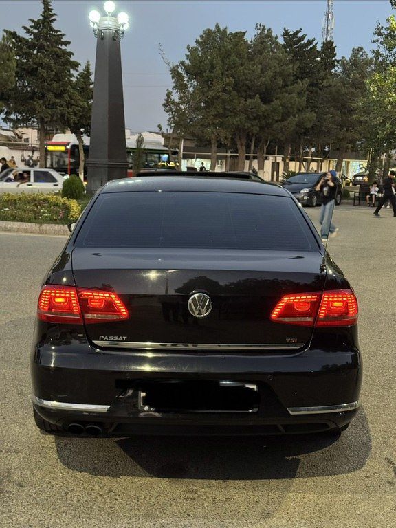 Volkswagen Passat, 1.8 L, 2013 il, 277 000 km — Avtomobillər, Bakı (6)