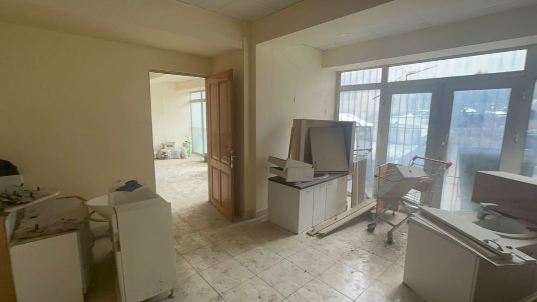 Satılır obyekt 265 m² — Əmlak, Bakı (9)