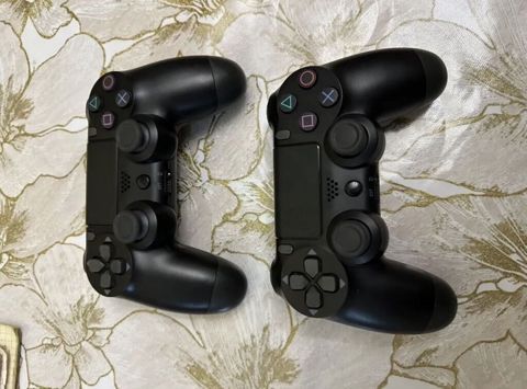 İki ədəd orijinal PlayStation 4 DualShock 4 gamepad Xüsusiyyətlər — Bakı