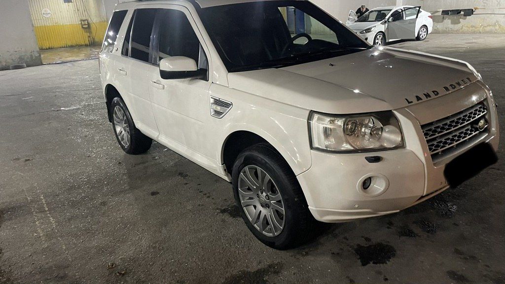 Land Rover Freelander, 3.2 L, 2009 il, 270 000 km — Avtomobillər, Bakı (5)
