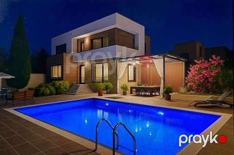 İcarəyə verilir 5 otaqlı həyət evi/bağ evi 350 m²