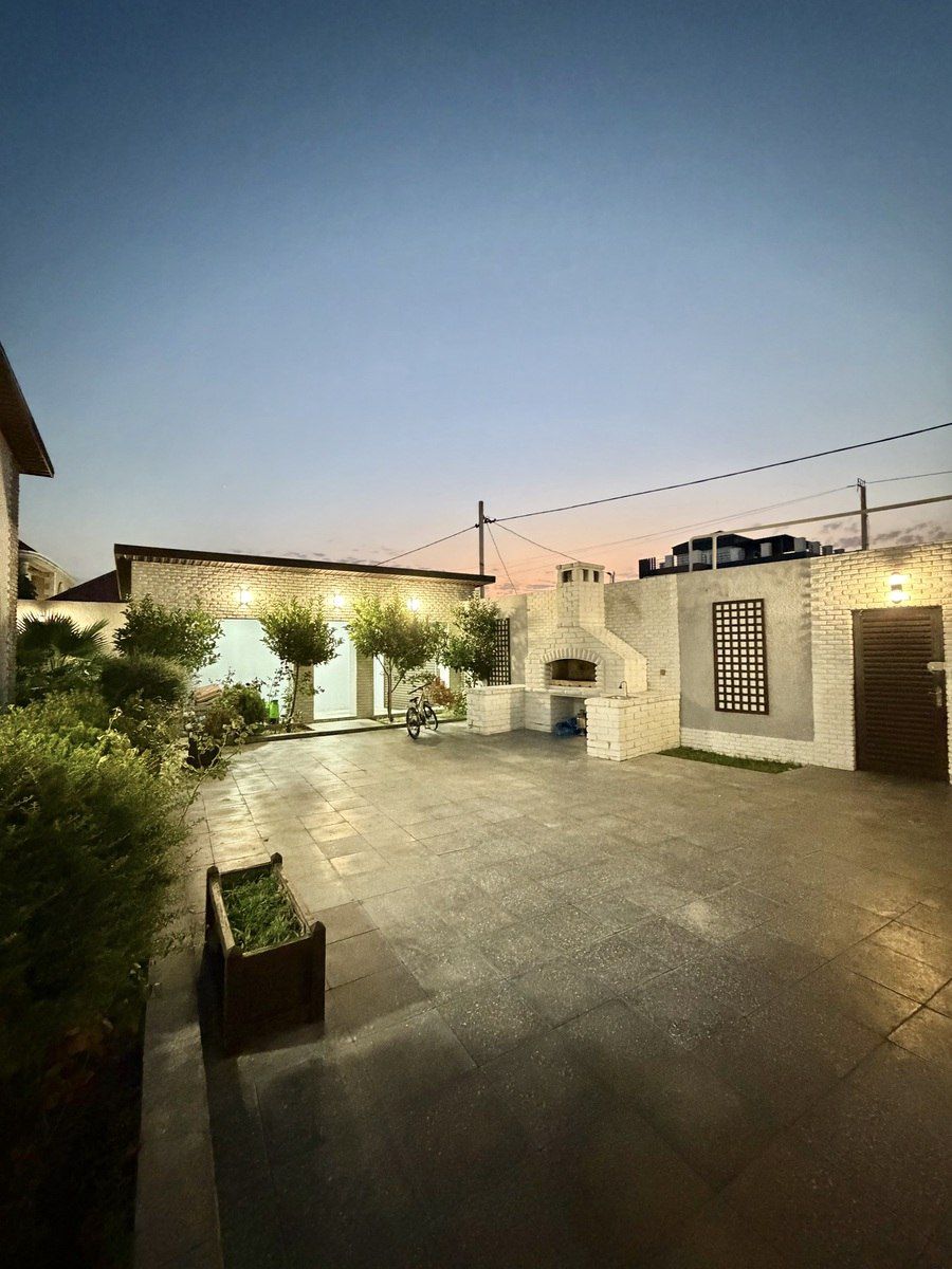 Satılır 5 otaqlı həyət evi/bağ evi 270 m² — Ev, villa, Bakı (8)