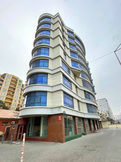İcarəyə verilir 10 otaqlı ofis 350 m² — Bakı
