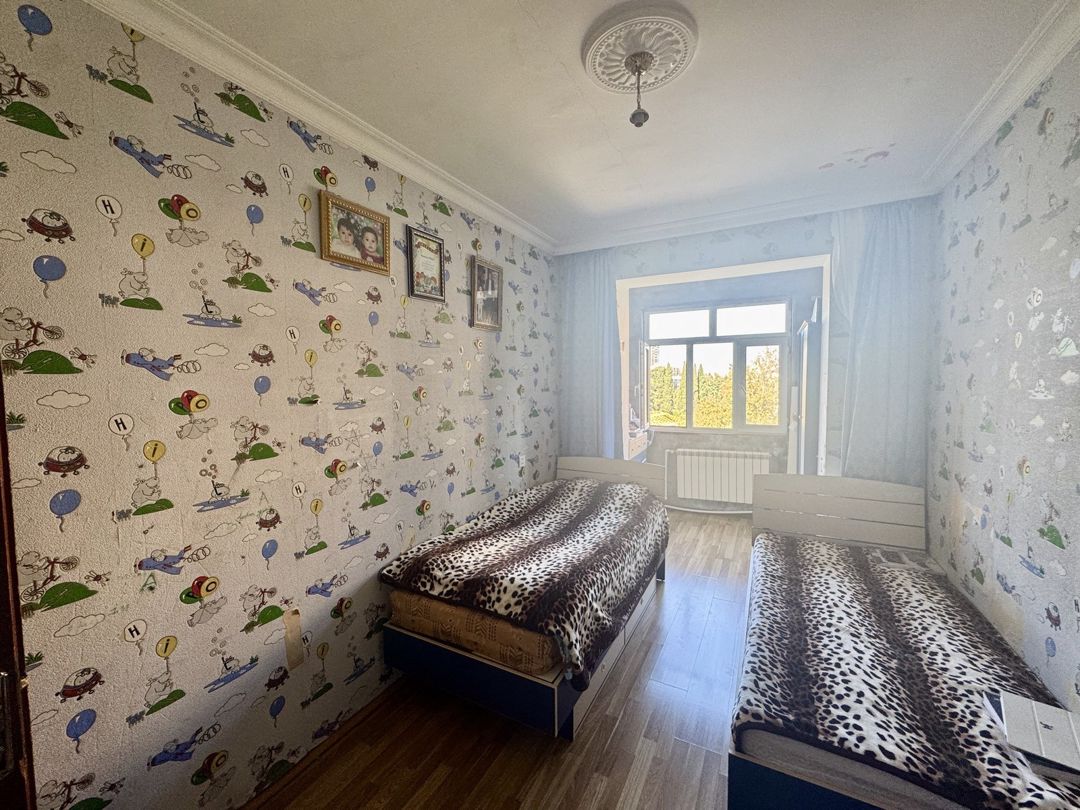 Satılır 4 otaqlı köhnə tikili 100 m² — Mənzil, Bakı (11)