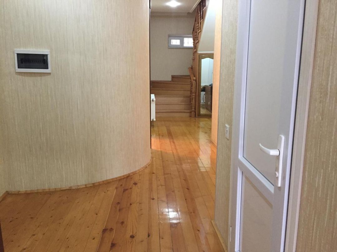 Satılır 4 otaqlı həyət evi/bağ evi 170 m² — Ev, villa, Bakı (5)