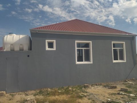 Həyət evi, Xəzər r — Bakı
