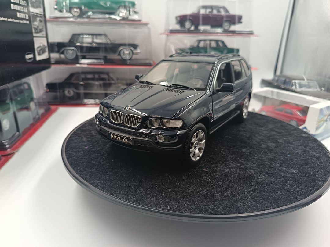 BMW X5 1/18 modeli — Kolleksiyalar, Bakı