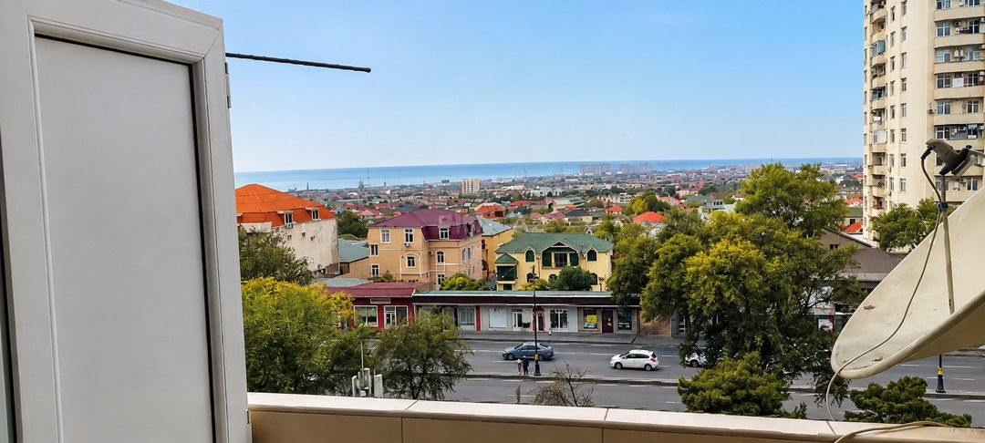 Satılır 5 otaqlı köhnə tikili 120 m² — Mənzil, Bakı (10)