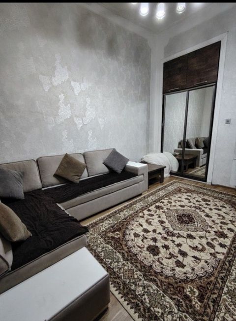 Satılır 1 otaqlı köhnə tikili 30 m² — Bakı
