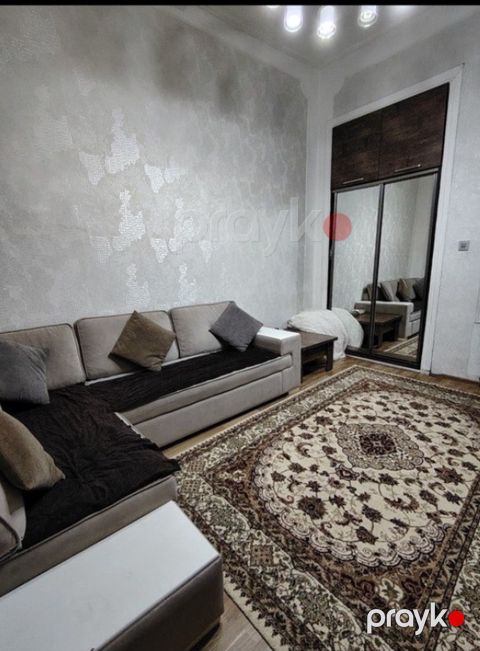Satılır 1 otaqlı köhnə tikili 30 m²