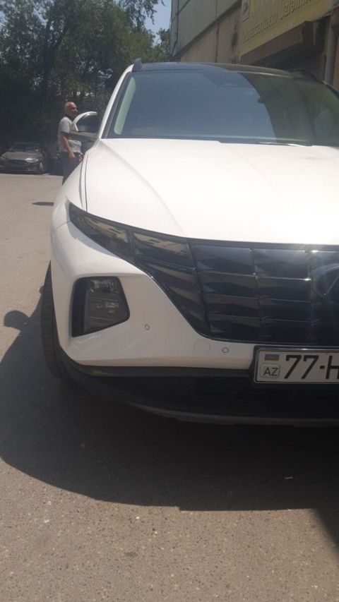 Hyundai Tucson ön sağ farası — Bakı