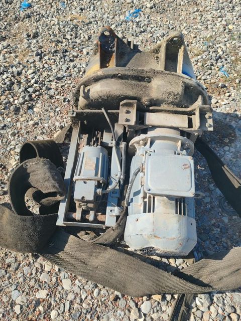RDK -250 -2 yük qaldırma mexanizmi — Bakı