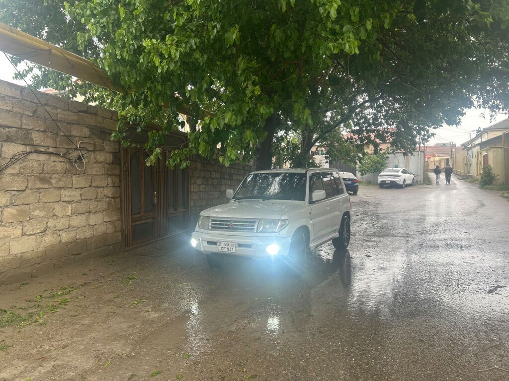 Mitsubishi Pajero Mini: 1.8 l 1999 il 250000 km Ofrouder/SUV — Avtomobillər, Bakı (4)