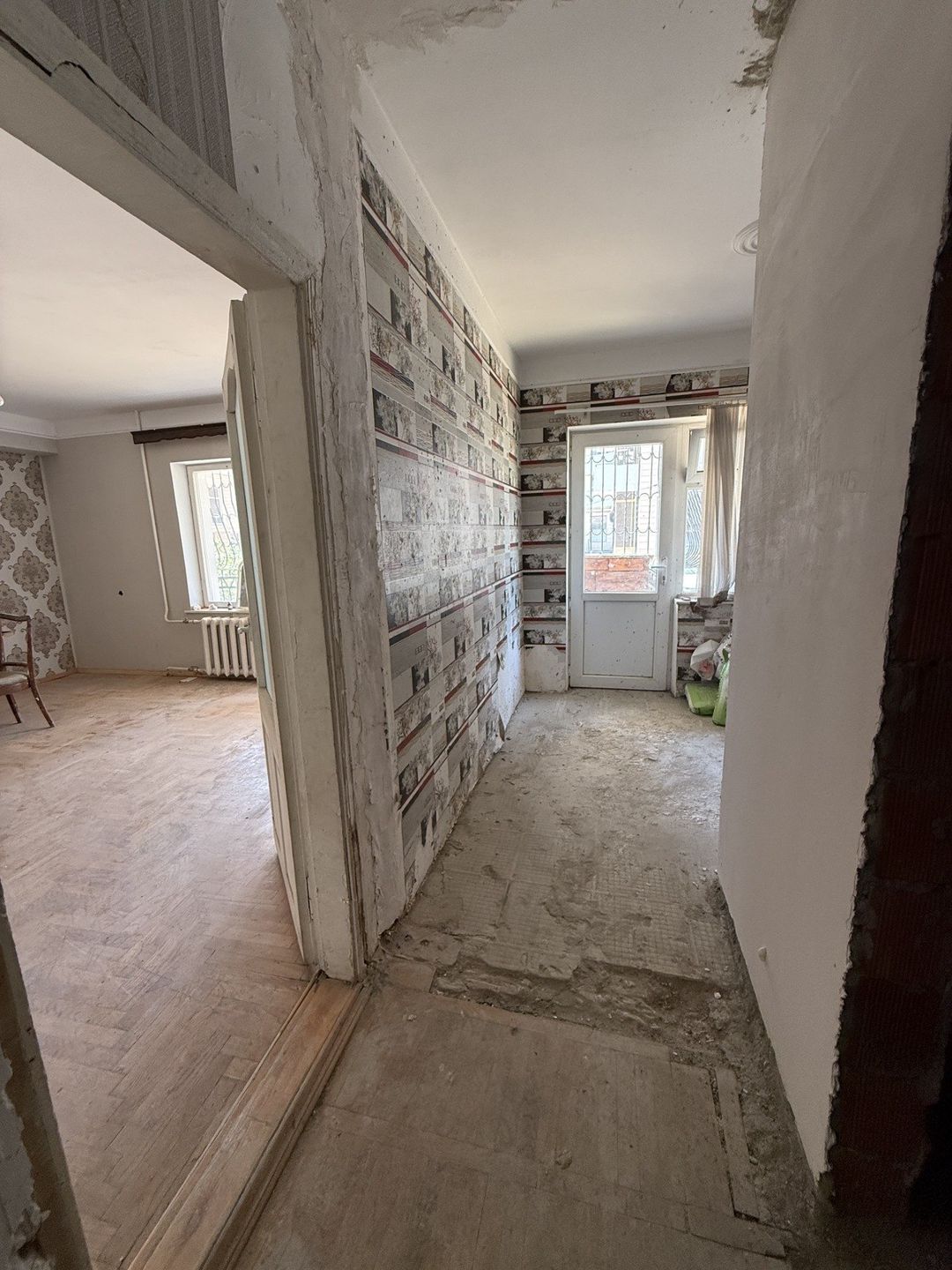 Satılır 1 otaqlı köhnə tikili 50 m² — Mənzil, Bakı (9)