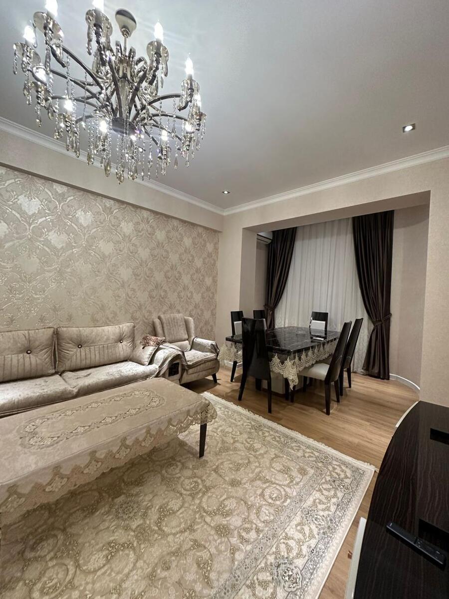 Satılır 2 otaqlı köhnə tikili 55 m² — Mənzil, Bakı (3)