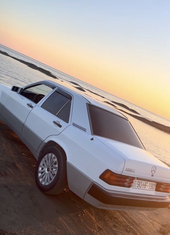 Mercedes 190, 2.0 L, 1990 il, 295 000 km — Avtomobillər, Bakı (2)