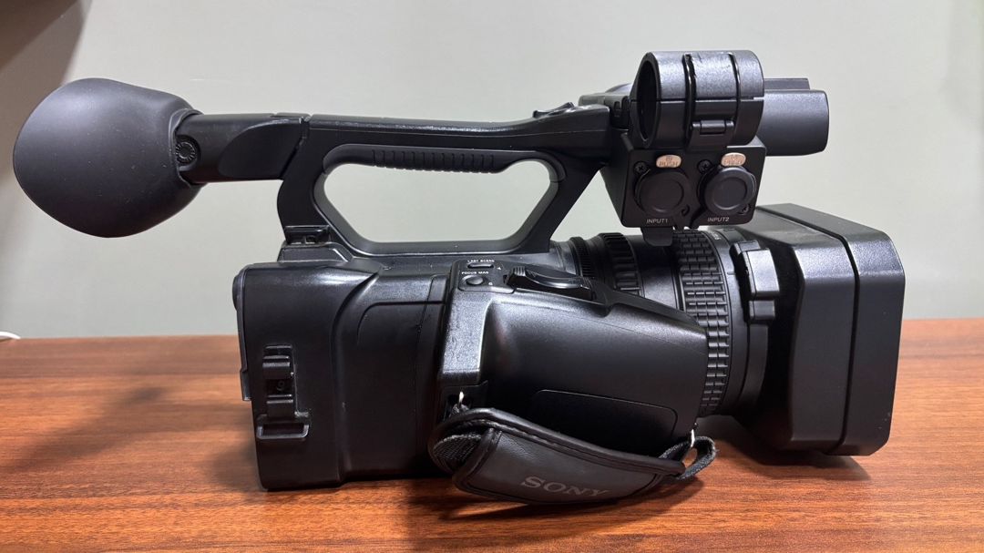 Videokamera Sony HXR-NX100 — Səs texnikası, Bakı (2)