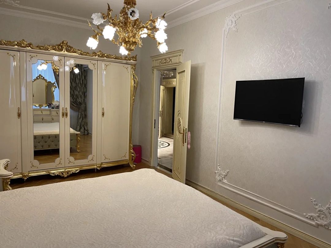 Satılır 4 otaqlı yeni tikili 186 m² — Mənzil, Bakı (12)