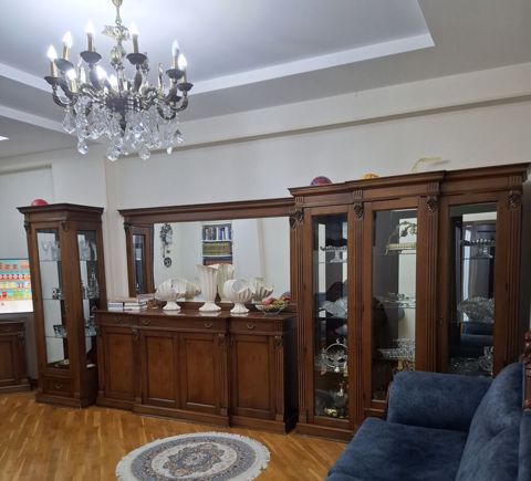 İtaliya istehsalı premium klassik mebel dəsti – 100% təbii qoz — Bakı