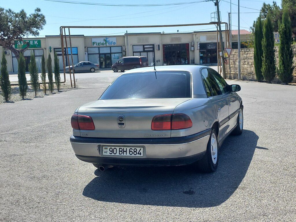Opel Omega, 2.0 L, 1996 il, 352 525 km — Avtomobillər, Bakı (4)