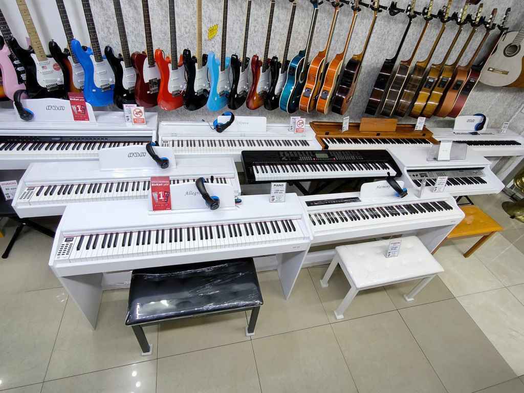 Elektro pianolar — Musiqiə alətləri, Bakı (2)