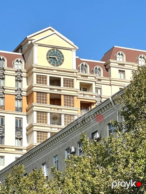 Satılır 5 otaqlı yeni tikili 247 m²