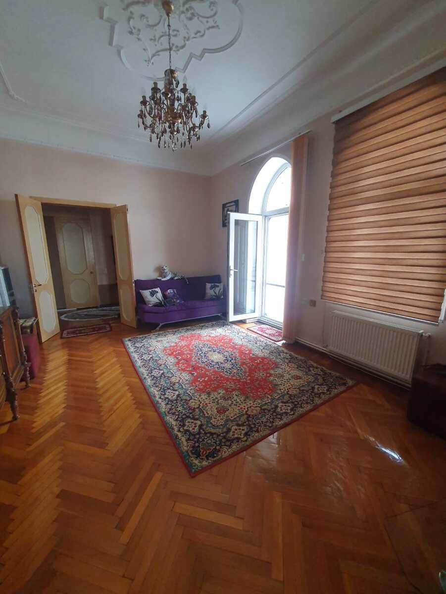 İcarəyə verilir 2 otaqlı köhnə tikili 77 m² — Mənzil, Bakı (5)
