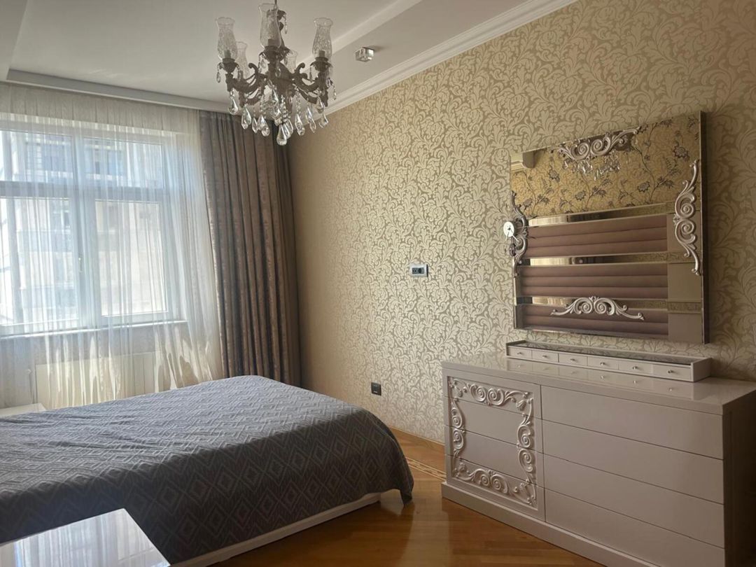 Satılır 3 otaqlı yeni tikili 155 m² — Mənzil, Bakı (6)