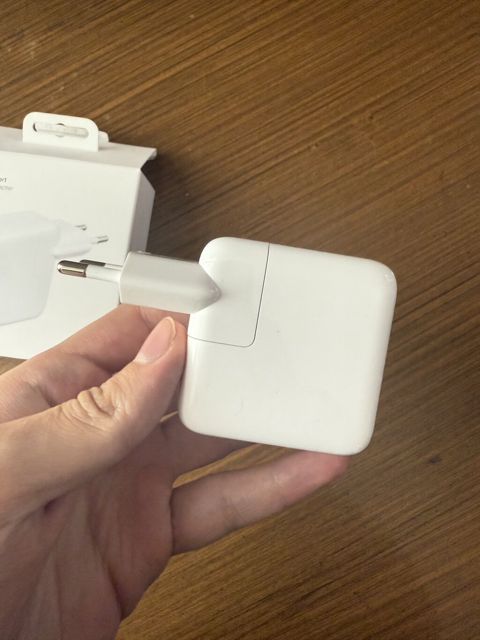 Adapter Apple, Yeni — Masazır