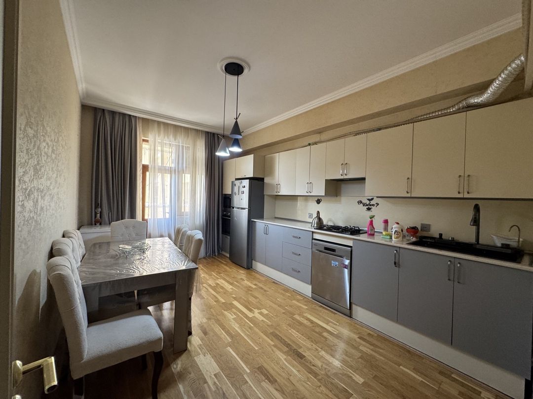 İcarəyə verilir 3 otaqlı yeni tikili 120 m² — Mənzil, Bakı (6)