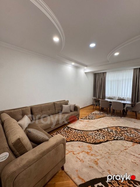 İcarəyə verilir 2 otaqlı yeni tikili 78 m²
