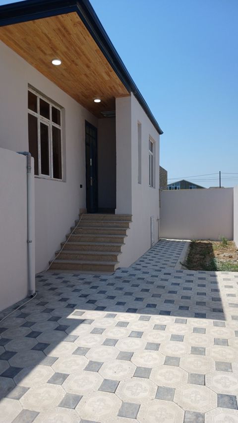 Həyət evi, Savalan qəs — Bakı