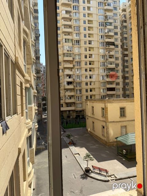 Satılır 2 otaqlı yeni tikili 101 m²