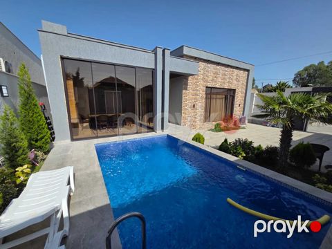 İcarəyə verilir 4 otaqlı həyət evi/bağ evi 200 m²