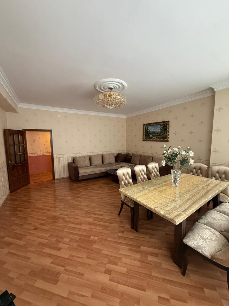 Satılır 3 otaqlı yeni tikili 130 m² — Mənzil, Bakı (3)