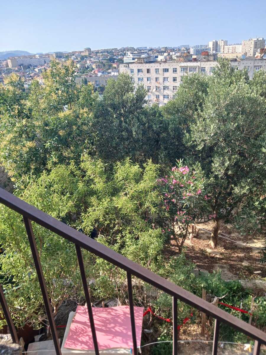 Satılır 5 otaqlı həyət evi/bağ evi 250 m² — Ev, villa, Bakı (5)