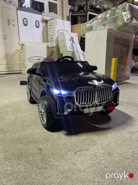Uşaq avtomobili "BMW" — Bakı
