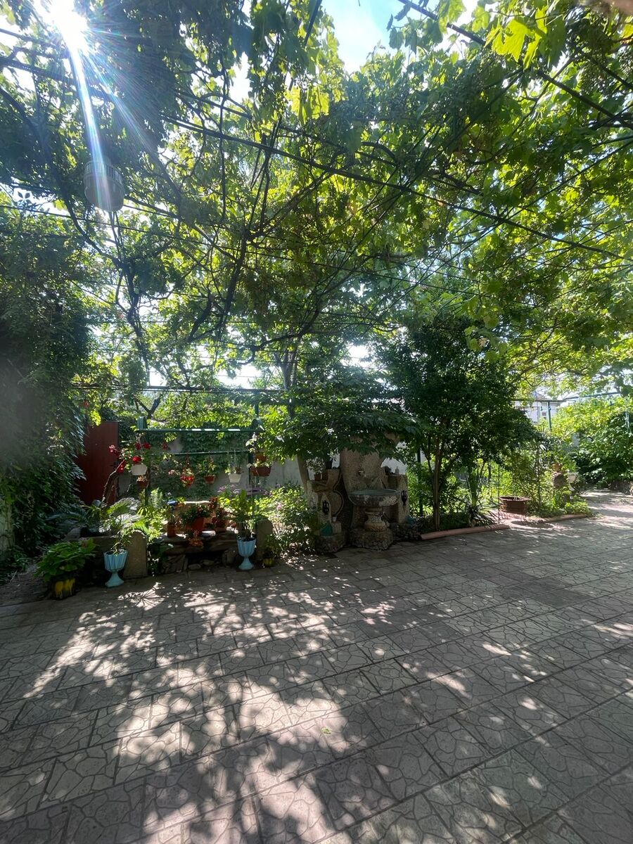 Satılır 5 otaqlı həyət evi/bağ evi 200 m² — Ev, villa, Bakı (2)