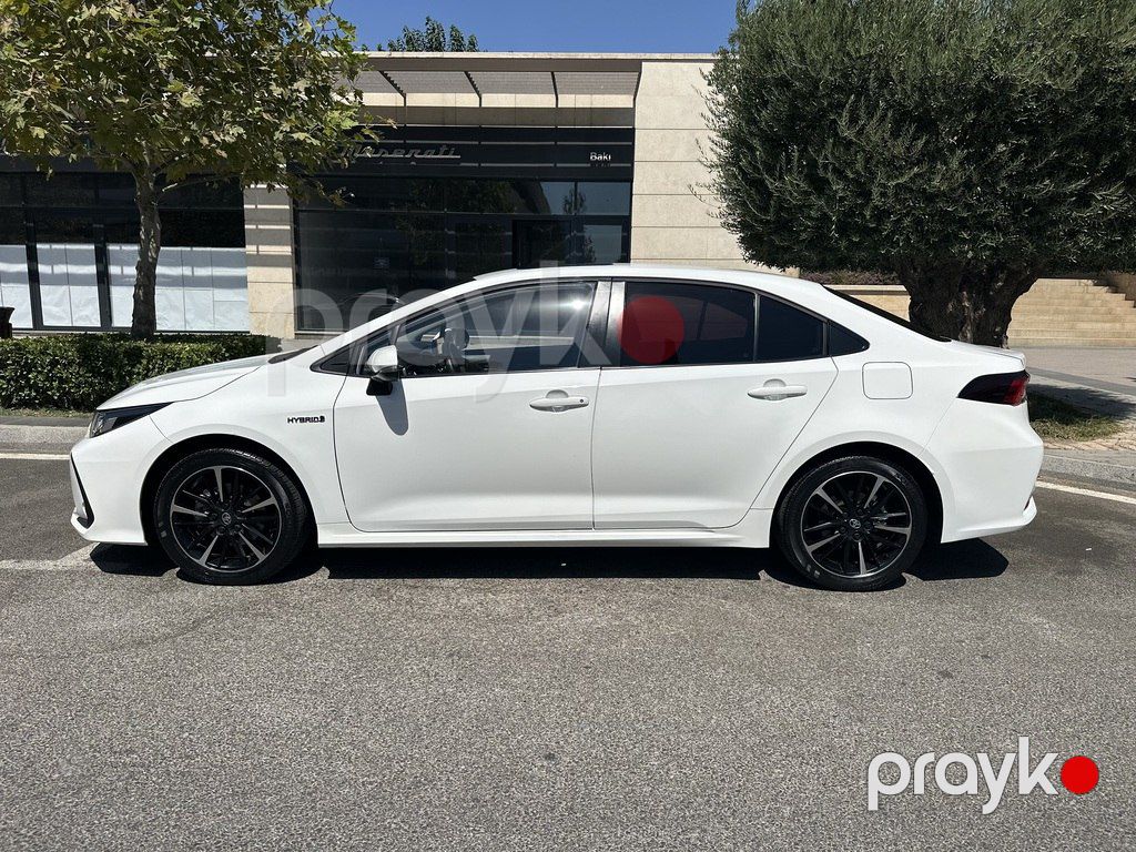 Toyota Corolla, 1.8 L, 0.85 kWh, 2024 il, 62 000 km — Avtomobillər, Bakı (4)