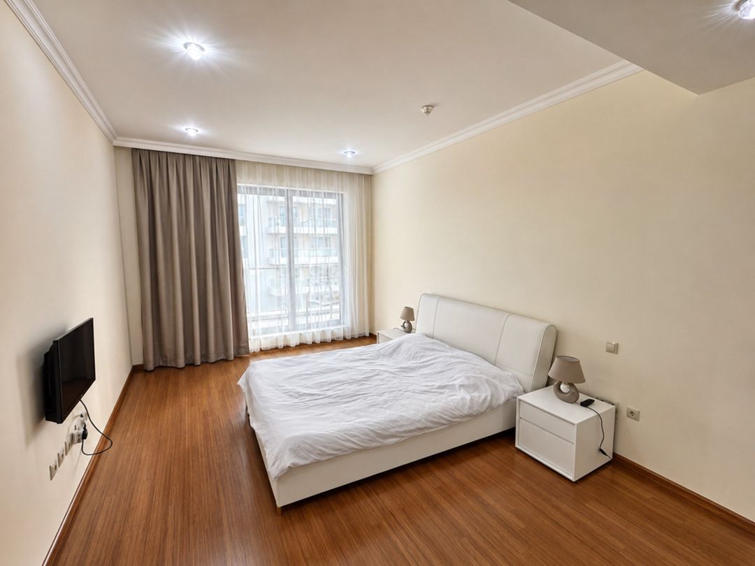 Satılır 3 otaqlı yeni tikili 140 m² — Mənzil, Bakı (4)