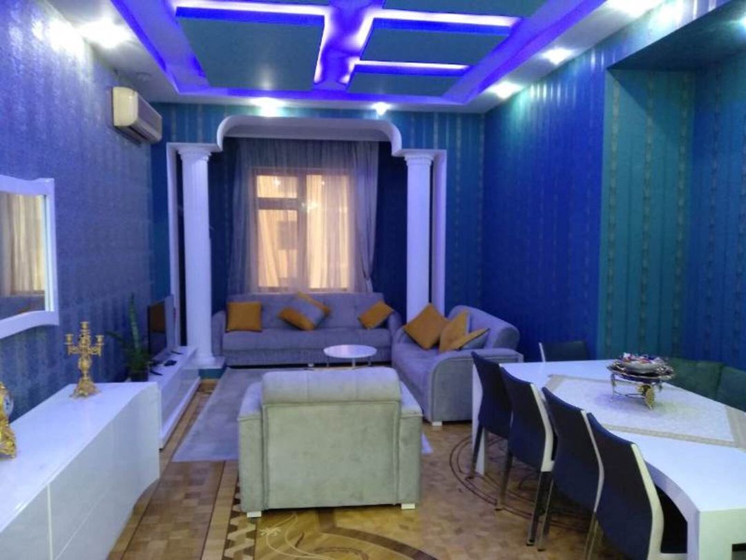 Satılır 4 otaqlı yeni tikili 200 m² — Mənzil, Bakı (2)