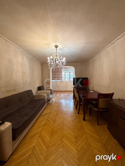 Satılır 3 otaqlı köhnə tikili 78 m²