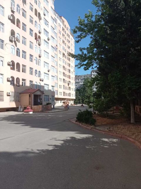 Satılır 3 otaqlı yeni tikili 128.5 m² — Bakı
