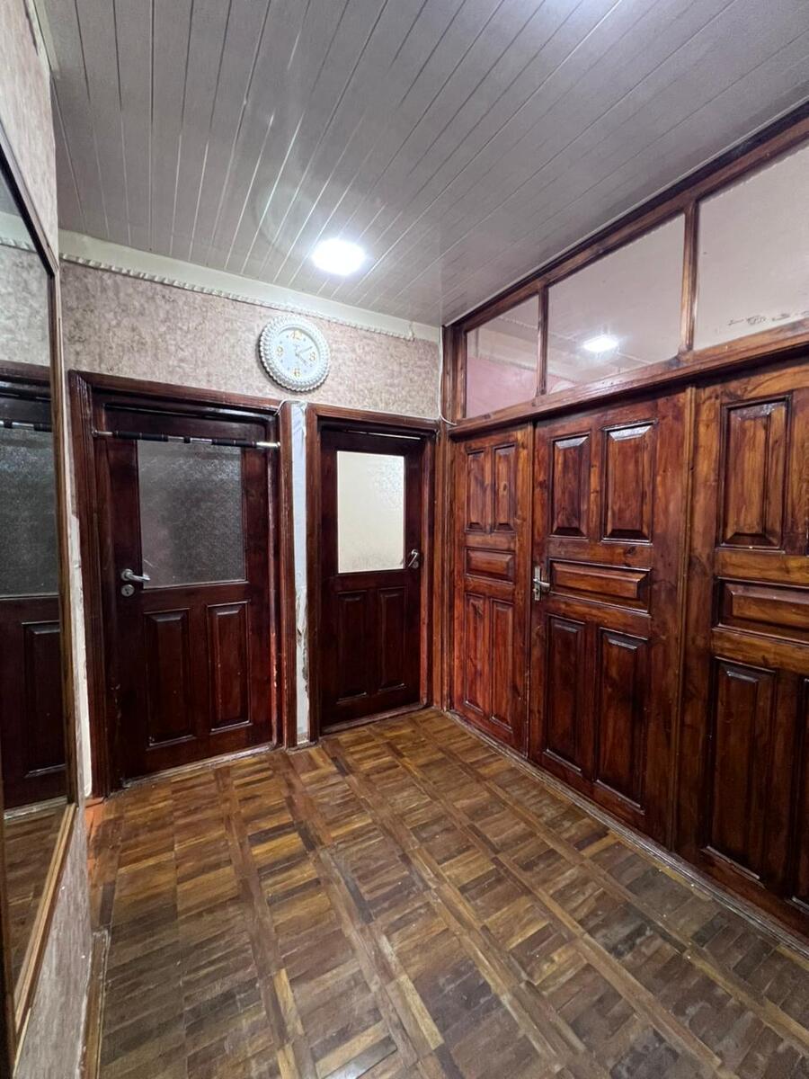 Satılır 4 otaqlı köhnə tikili 79 m² — Mənzil, Bakı (2)