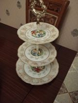 Tort və şiriniyyat qabı, rəng - Qızılı, Farfor, Çexiya — Profil — Süfrə qabları