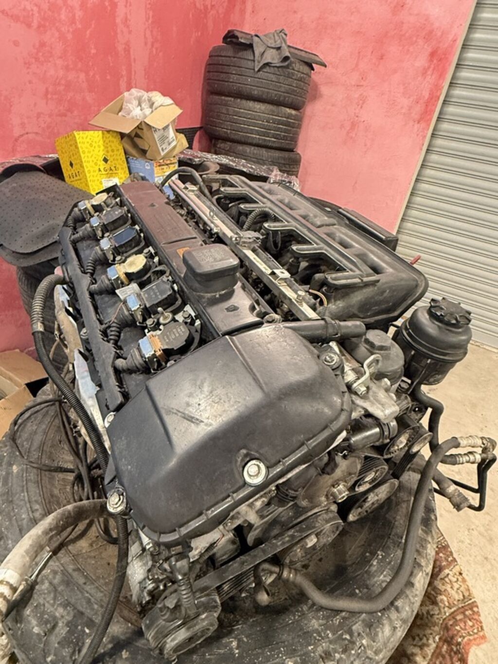 Bmw M54 2.2matoru ideal veziyyetdedir. Yag yemir sadece mawin qeza — Mühərriklər, Bakı (2)