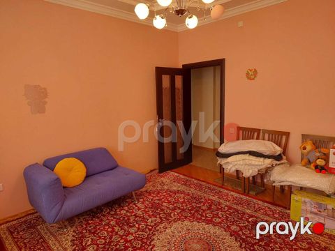 Satılır 3 otaqlı köhnə tikili 96 m²