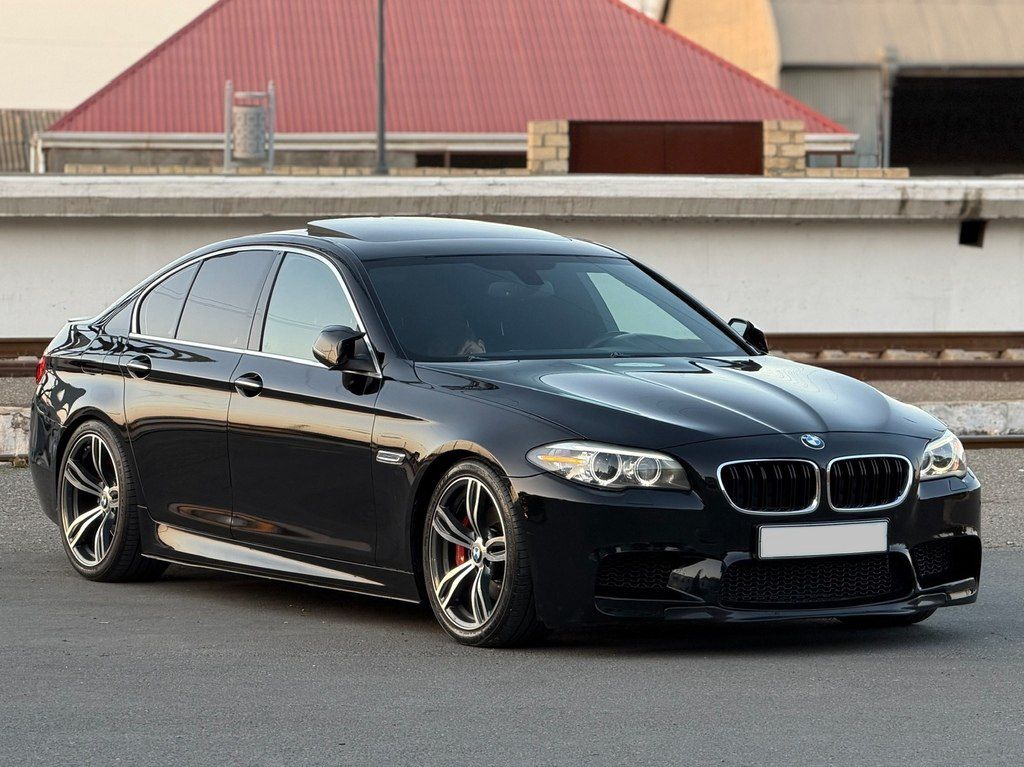 BMW 528, 2.0 L, 2015 il, 148 125 km — Avtomobillər, Gəncə (4)